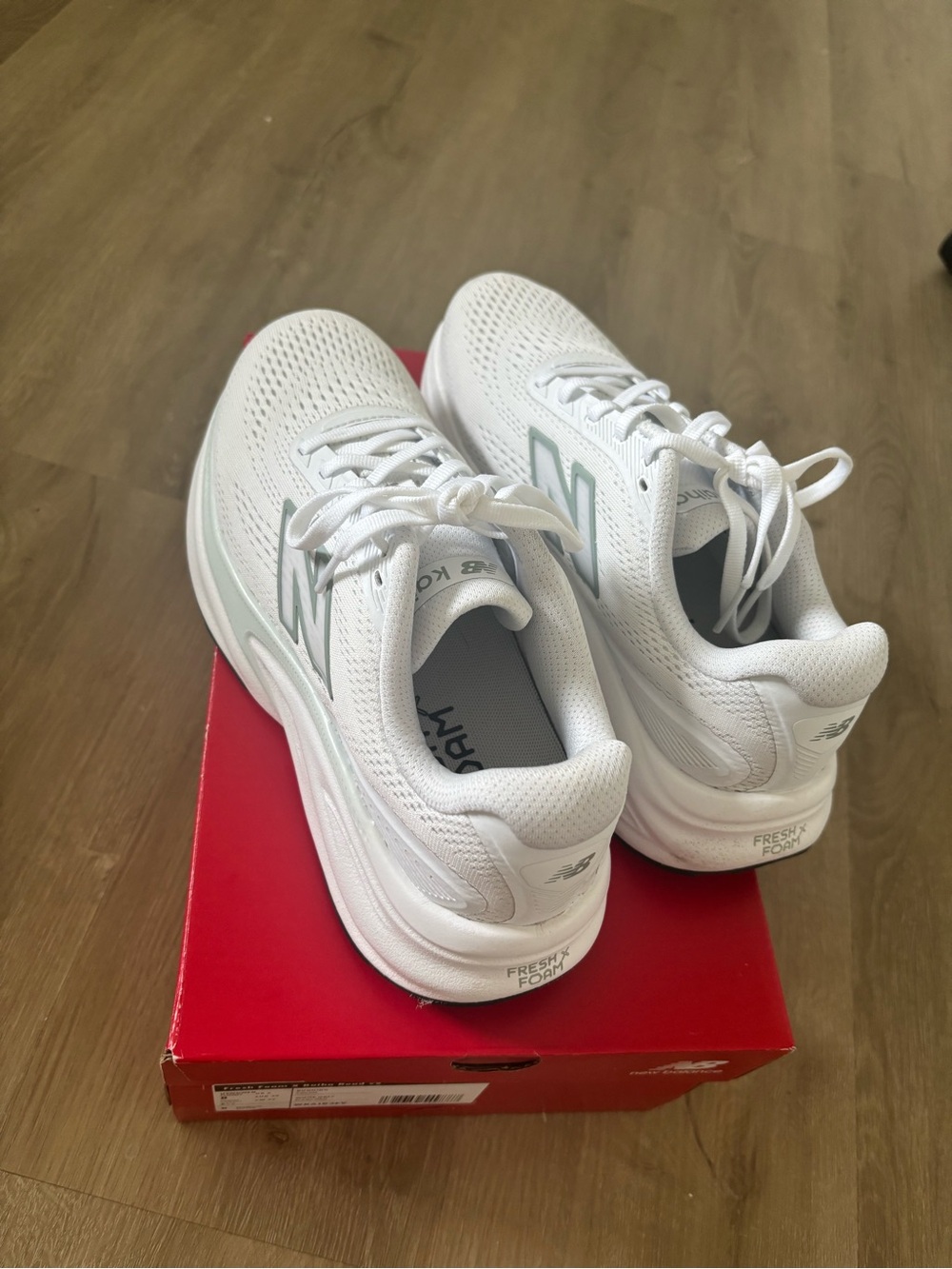 New Balance White Athletic Running Shoes with Light Gray Accents